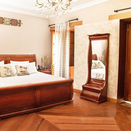 Hotel Boutique Casa Ruth En Куенка Екстер'єр фото