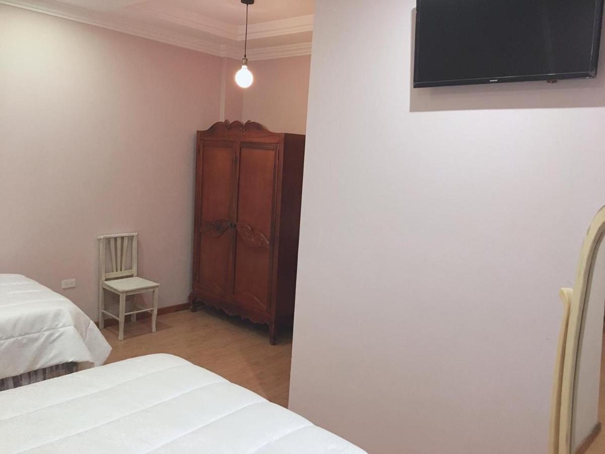 Hotel Boutique Casa Ruth En Куенка Екстер'єр фото