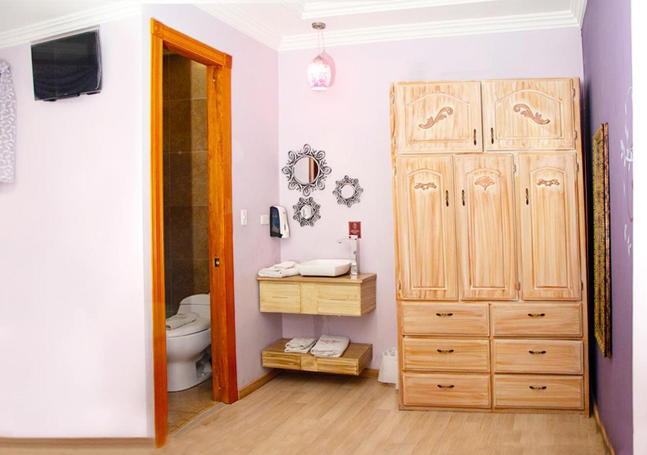 Hotel Boutique Casa Ruth En Куенка Екстер'єр фото