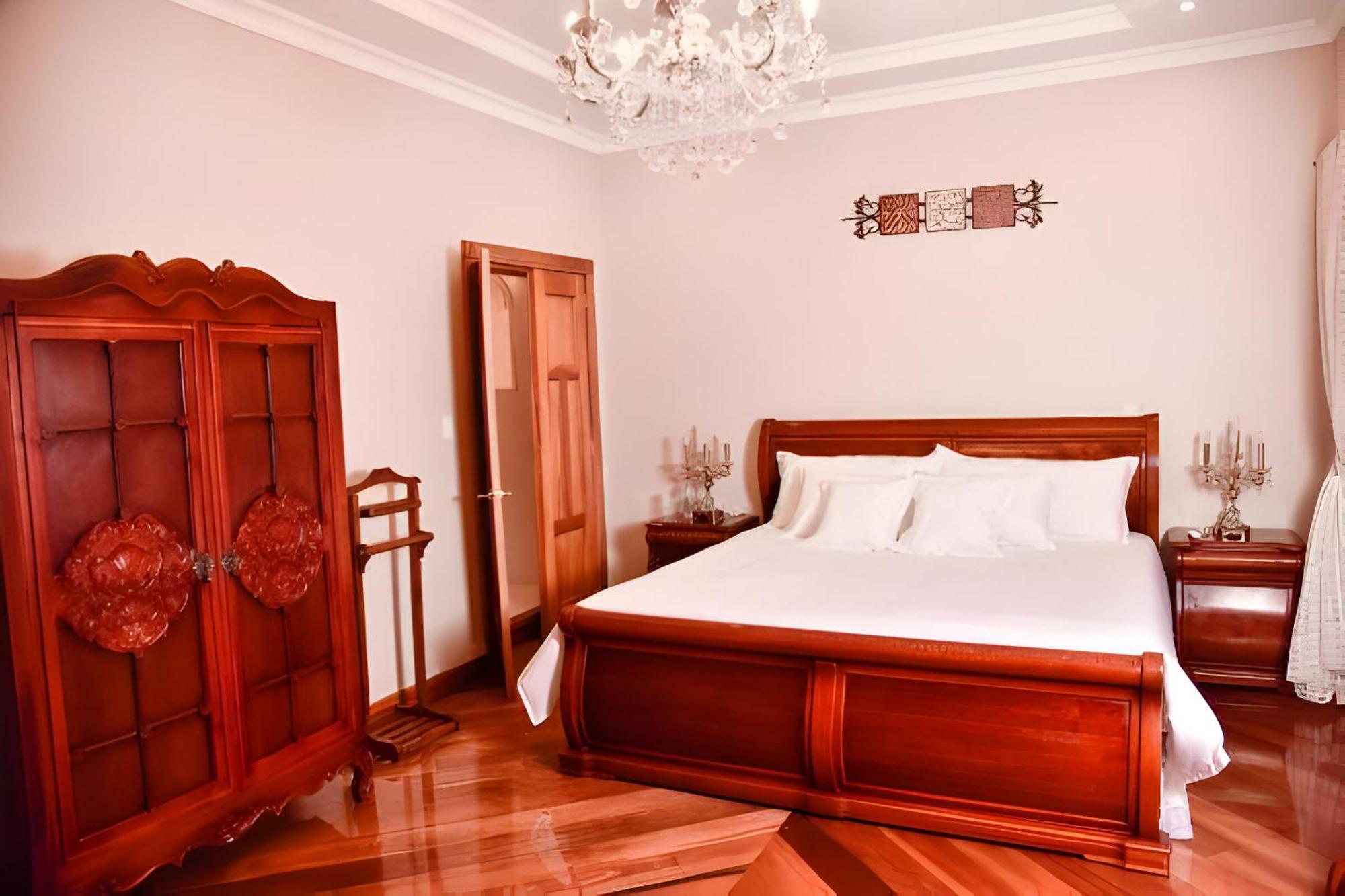 Hotel Boutique Casa Ruth En Куенка Екстер'єр фото