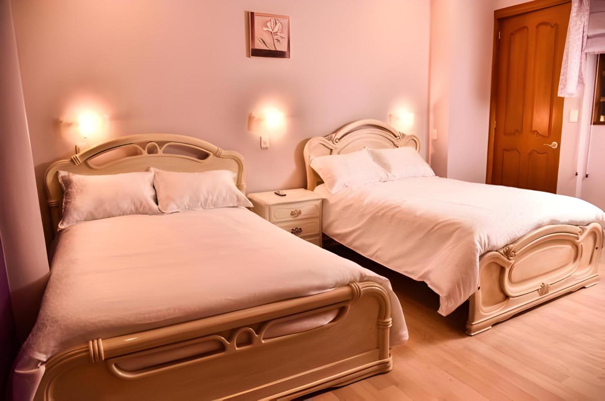 Hotel Boutique Casa Ruth En Куенка Екстер'єр фото