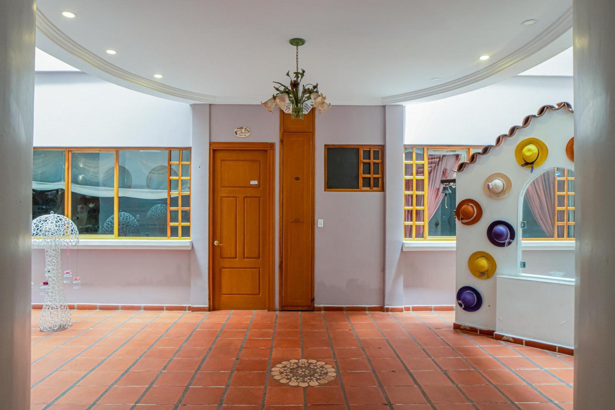 Hotel Boutique Casa Ruth En Куенка Екстер'єр фото