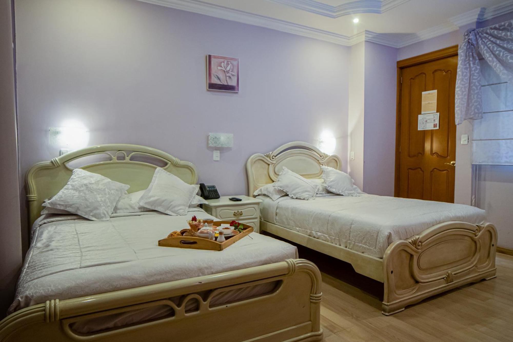 Hotel Boutique Casa Ruth En Куенка Екстер'єр фото