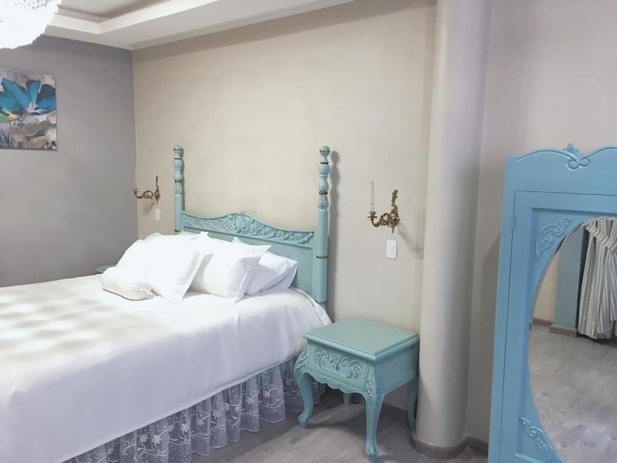 Hotel Boutique Casa Ruth En Куенка Екстер'єр фото