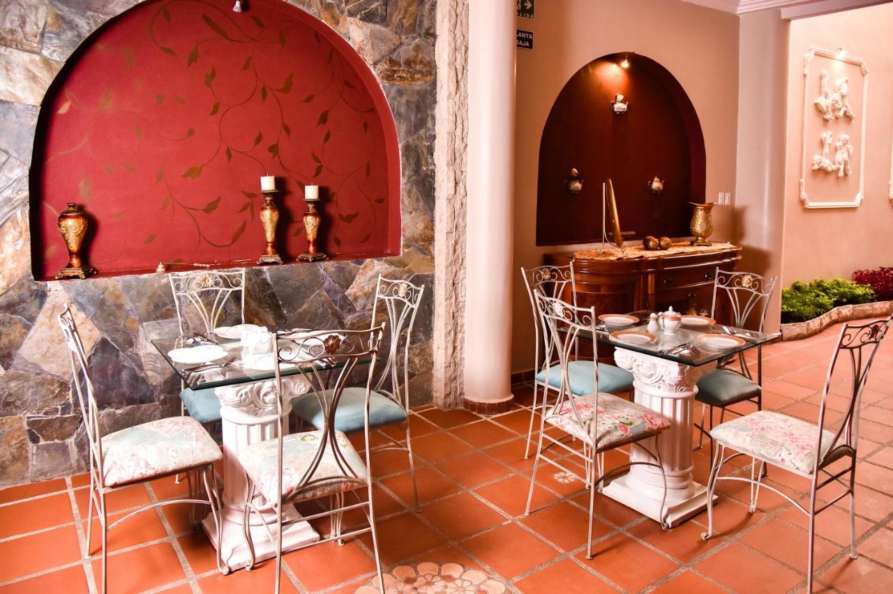 Hotel Boutique Casa Ruth En Куенка Екстер'єр фото